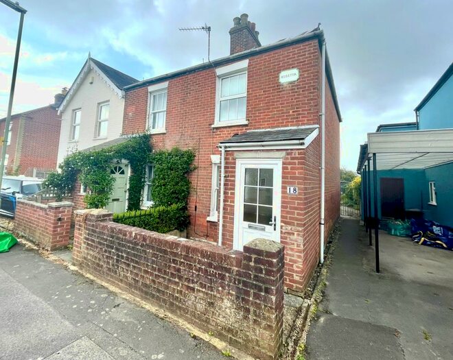 2 Bedroom Terraced House To Rent In Westfield Road, Lymington, Hampshire, SO41