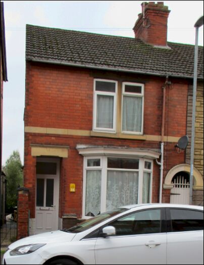 3 Bedroom Detached House To Rent In Cromwell Road, Rushden, NN10