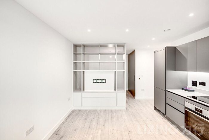 1 Bedroom Studio To Rent In Fauna Walk, Watford, WD24