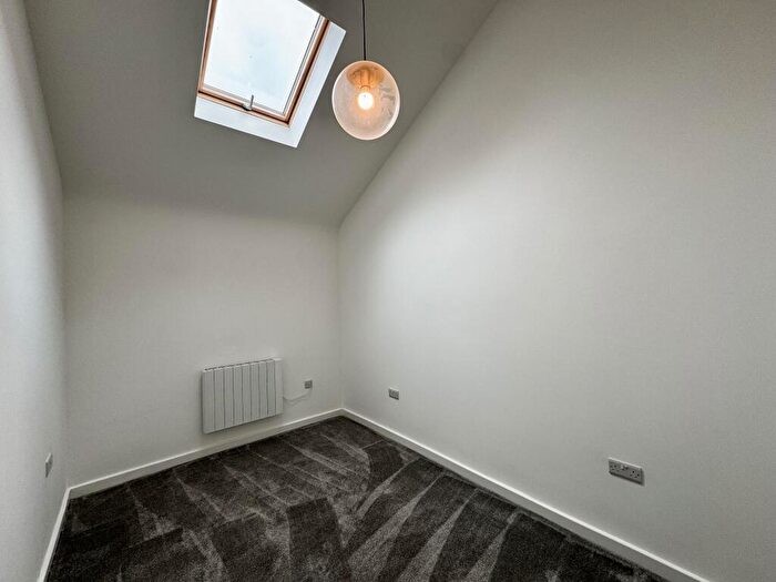 2 Bedroom Bungalow To Rent In Obelisk Close, Holbury, SO45