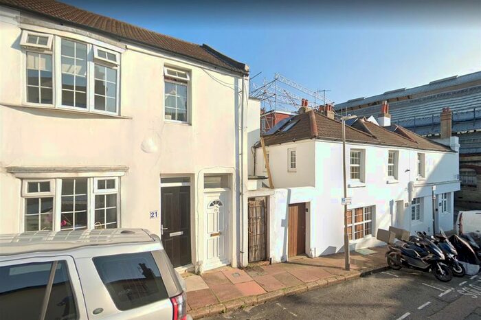 2 Bedroom Terraced House To Rent In Terminus Street, Brighton, BN1