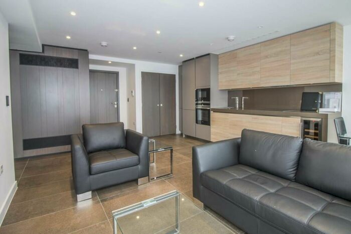 1 Bedroom Apartment To Rent In Chronicle Tower, City Road, London, EC1V