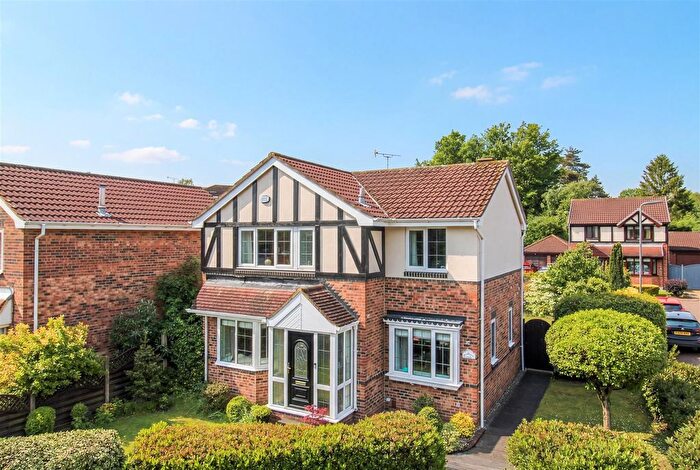4 Bedroom Detached House For Sale In Tyndale Avenue, Horbury, Wakefield, WF4