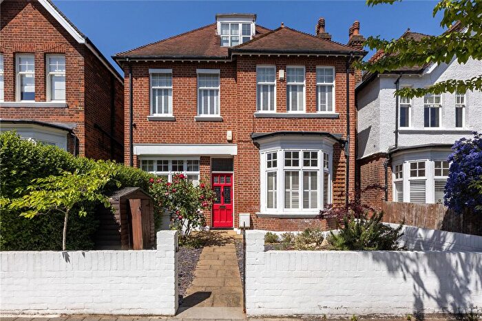 6 Bedroom Detached House For Sale In Rusholme Road, London, SW15