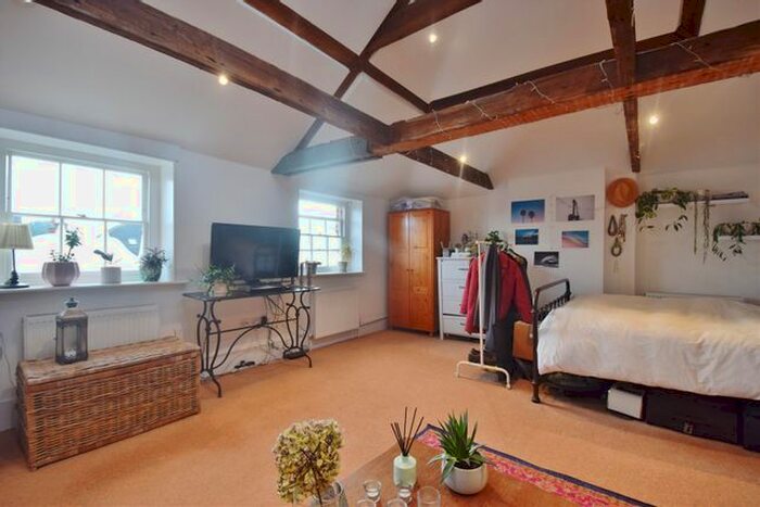 Studio To Rent In Neville House 137 London Road, Twickenham TW1