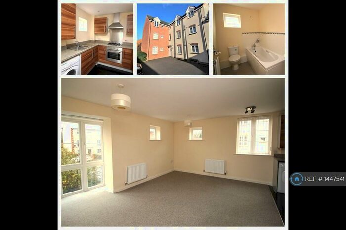 2 Bedroom Flat To Rent In Welland House, Swindon, SN25