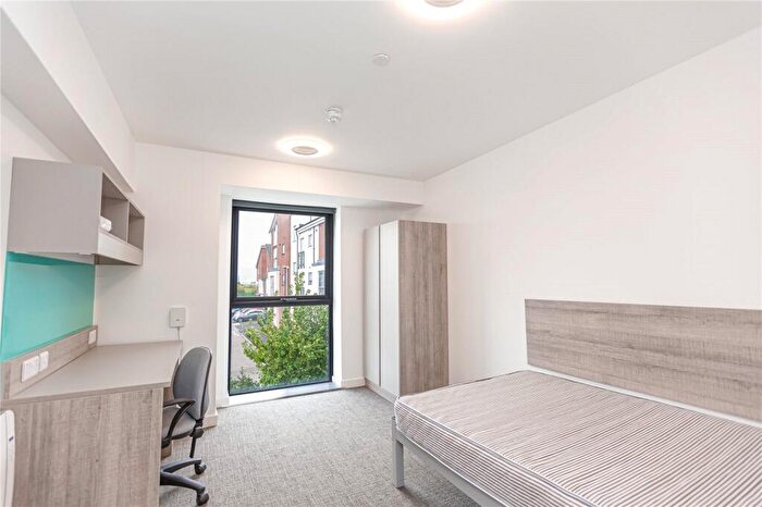 5 Bedroom Apartment To Rent In Cheswick Campus, The Square, Long Down Avenue, Bristol, BS16