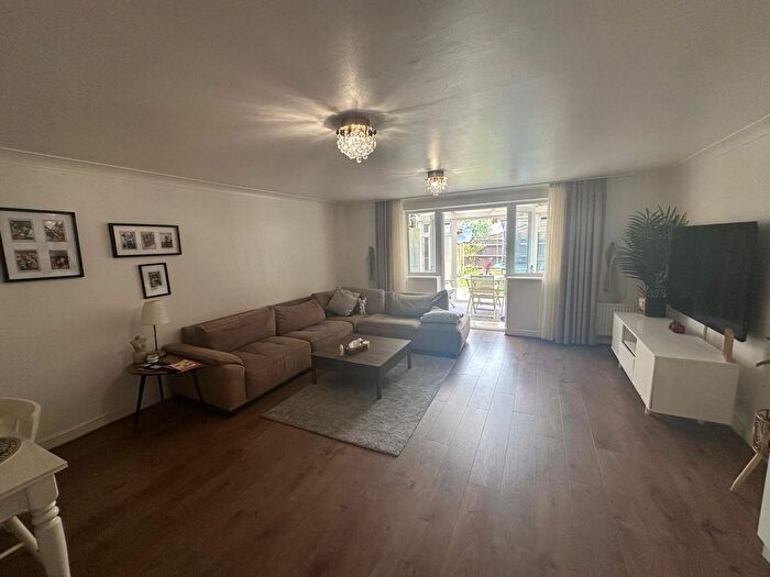 3 Bedroom Terraced House To Rent In Barrass Close, Enfield, EN3