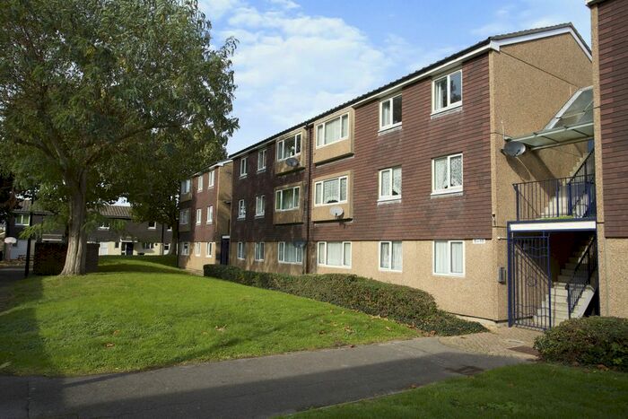 2 Bedroom Flat To Rent In Pipit Close, Gosport, PO12