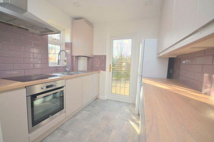 3 Bedroom Semi-Detached House To Rent In Berkeley Close, Hornchurch, Essex, RM11