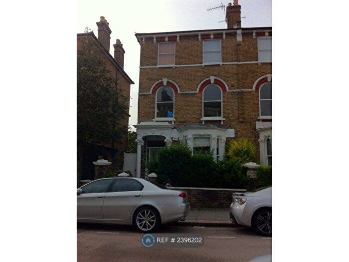 1 Bedroom Flat To Rent In Boscastle Road, London, NW5