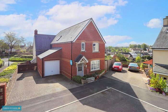 3 Bedroom Semi-Detached House For Sale In Barn Close, Churchinford, Taunton, TA3
