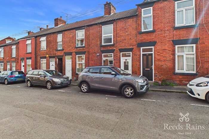 2 Bedroom Terraced House To Rent In St. Helens Street, Chesterfield, Derbyshire, S41