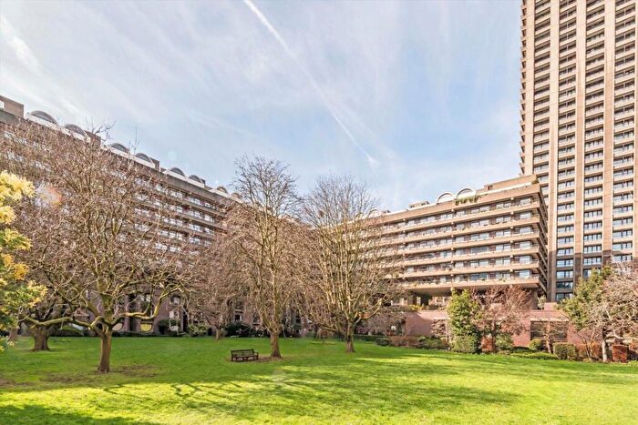 2 Bedroom Flat To Rent In Thomas More House, Barbican, EC2Y