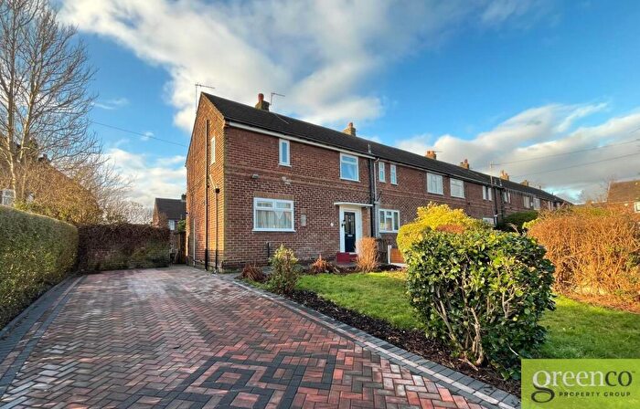 3 Bedroom Semi-Detached House To Rent In Conway Avenue, Swinton, Salford, M27