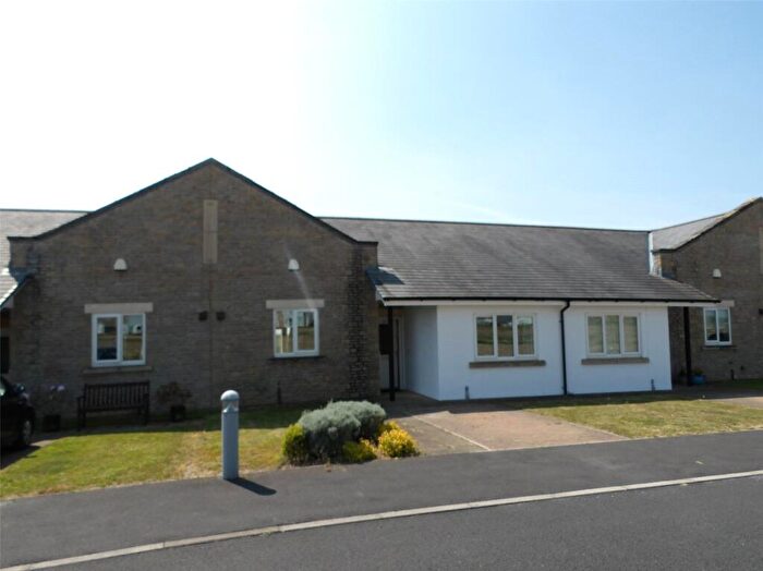 2 Bedroom Bungalow For Sale In Badger Wood, Middleton, Morecambe, Lancashire, LA3