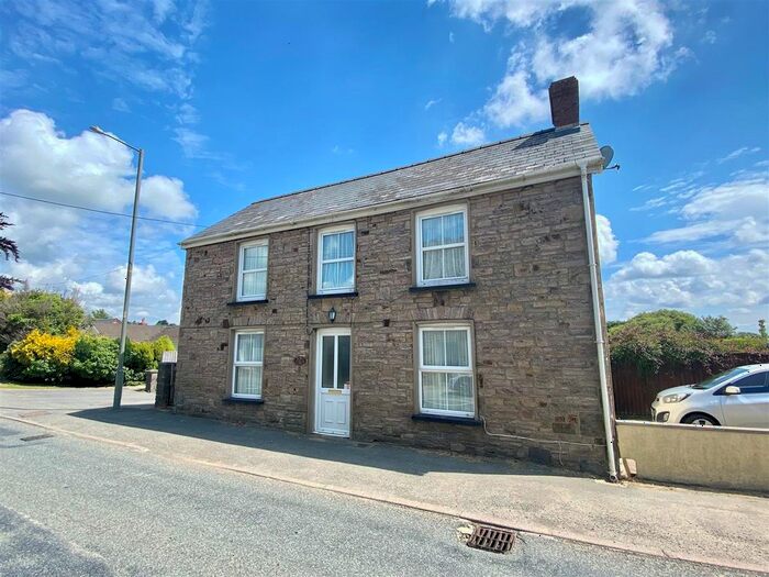 3 Bedroom Detached House For Sale In Llandissilio, Clynderwen, SA66
