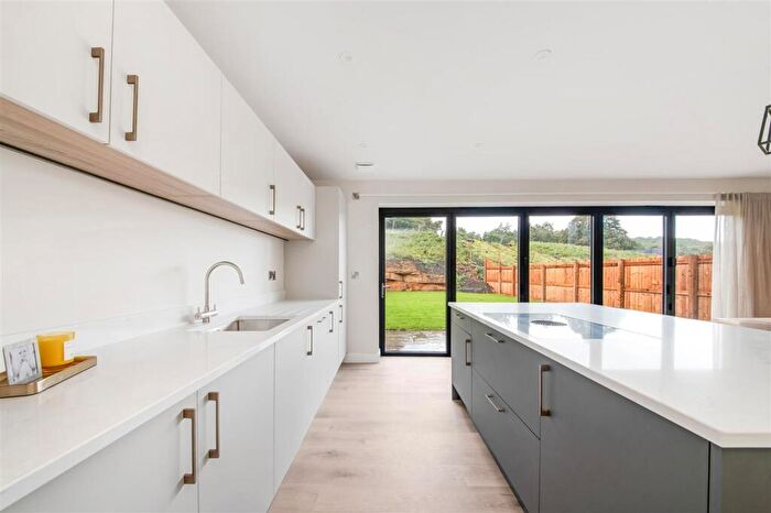 4 Bedroom Detached House For Sale In Station Road, Meltham, Holmfirth, HD9