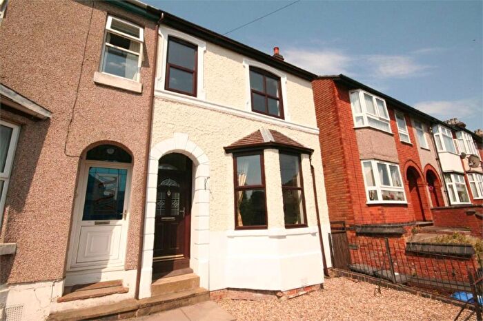 2 Bedroom Terraced House To Rent In Lawford Road, Rugby, Warwickshire, CV21