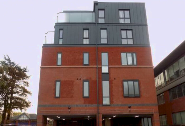 1 Bedroom Flat To Rent In Bath Road, Slough, Berkshire, SL1