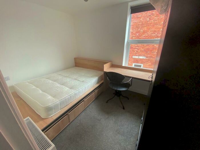 1 Bedroom Flat To Rent In Flat, The Rayner Building, LN5