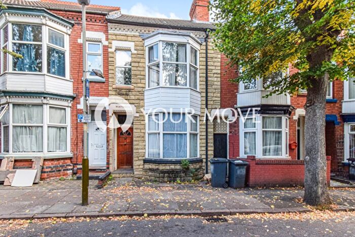 3 Bedroom Terraced House For Sale In Harrow Road, Leicester, Leicestershire, LE3
