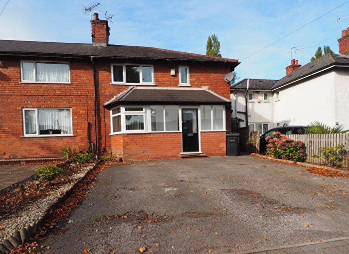 3 Bedroom Semi Detached House To Rent In Linden Road, Bournville, B30