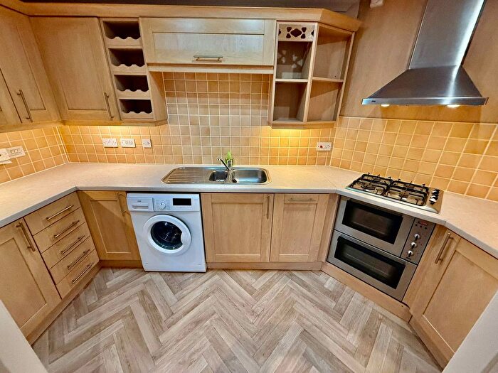 2 Bedroom Flat For Sale In Chapel House, Damfield Lane, Maghull, L31