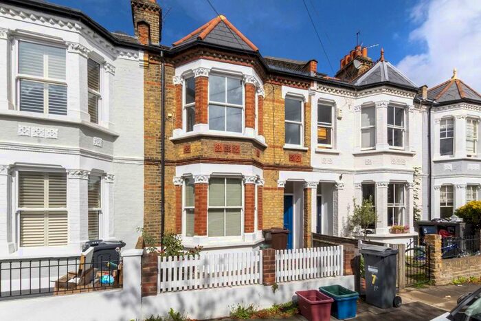 1 Bedroom Flat To Rent In Cornwall Grove, London, W4
