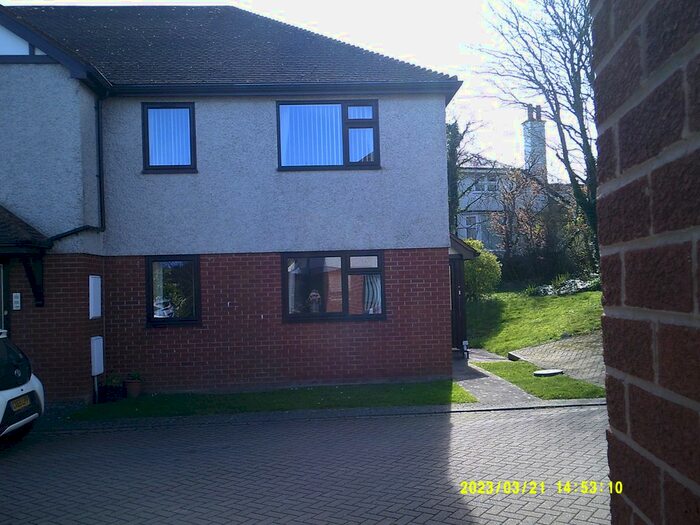 2 Bedroom Flat To Rent In Awel Y Mor, Colwyn Bay, LL28