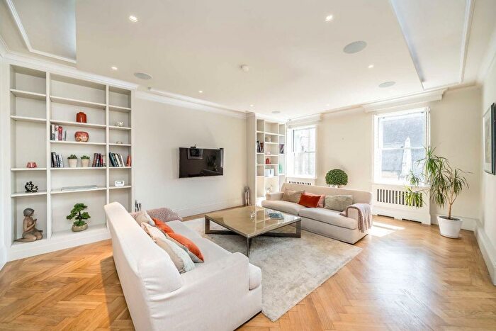 3 Bedroom Flat To Rent In Chester Square, London, SW1W