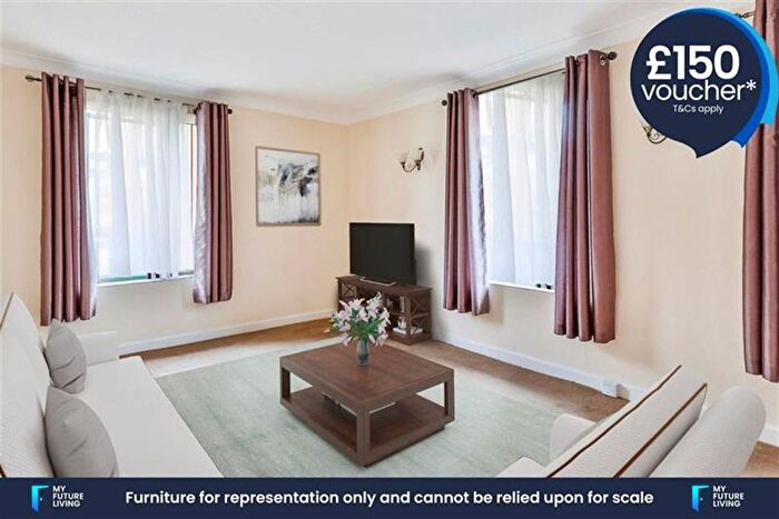 1 Bedroom Flat To Rent In Homecrest House, Scarborough, YO11