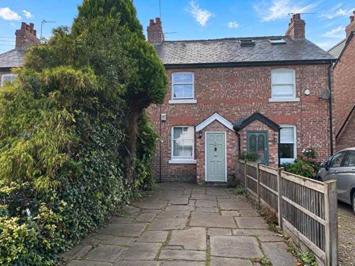2 Bedroom Terraced House For Sale In Oak Lane, Wilmslow, SK9