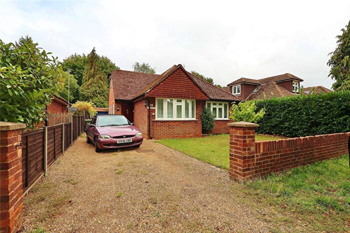 3 Bedroom Bungalow To Rent In Potters Lane, Send, Woking, Surrey, GU23