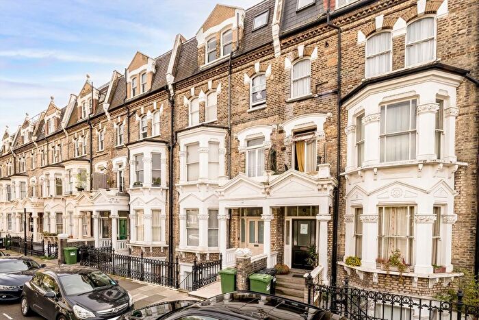 Studio To Rent In Gwendwr Road, West Kensington, W14