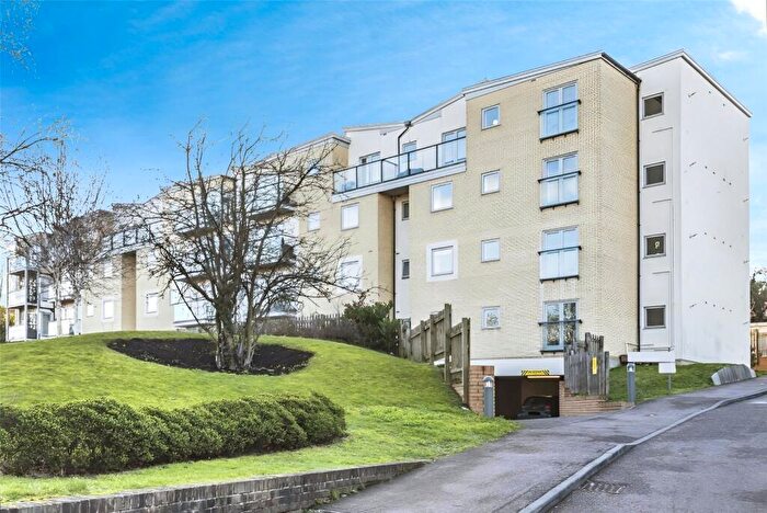 2 Bedroom Flat To Rent In Bury Road, Hemel Hempstead, Hertfordshire, HP1