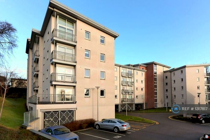 2 Bedroom Flat To Rent In Queens Crescent, Aberdeen, AB15