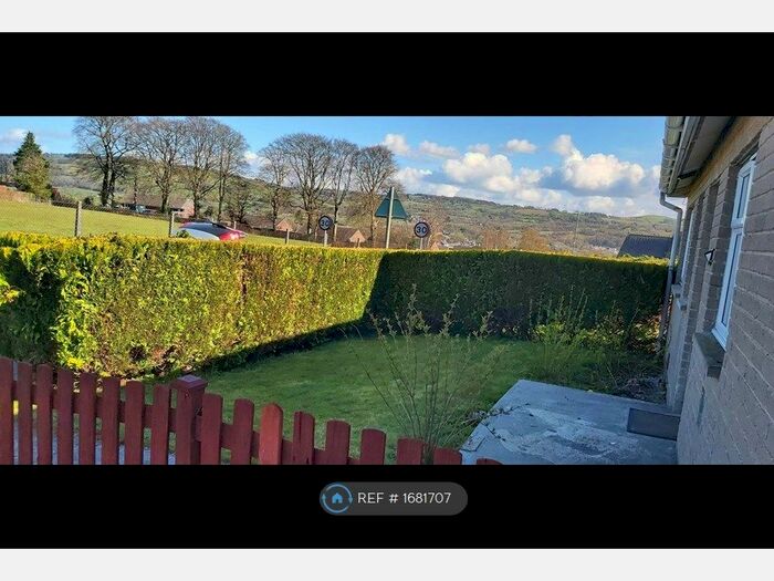 2 Bedroom Bungalow To Rent In Maesyderi, Lampeter, SA48