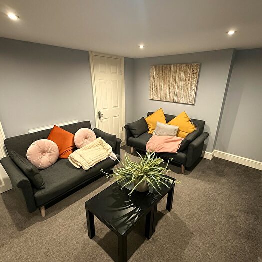 6 Bedroom House To Rent In Alberta Terrace, Lenton, East Midlands, NG7