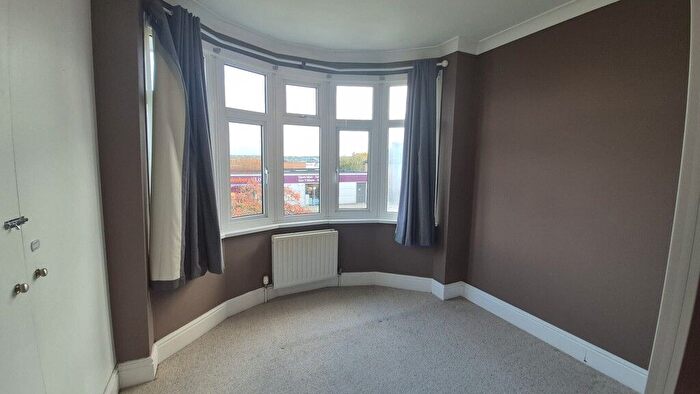 3 Bedroom Semi-Detached House To Rent In Tonbridge Road, Maidstone, ME16