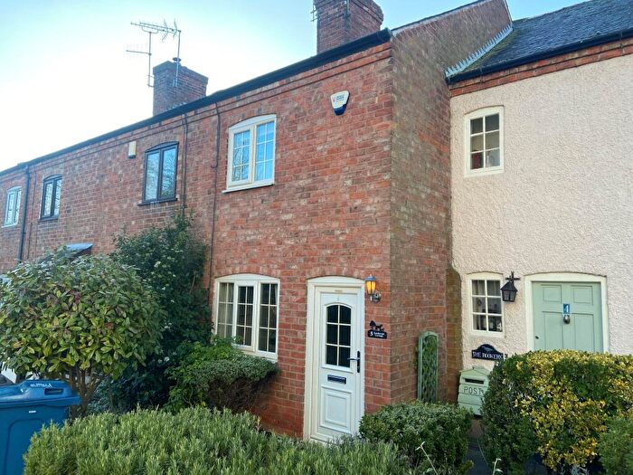 2 Bedroom House To Rent In Easthorpe Cottages, Ruddington, Nottingham, NG11