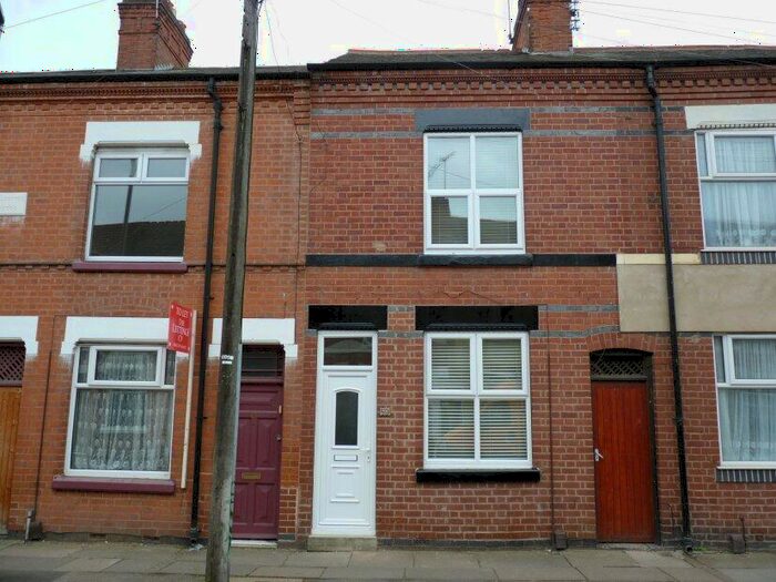 3 Bedroom Terraced House To Rent In Grasmere Street, Leicester, LE2