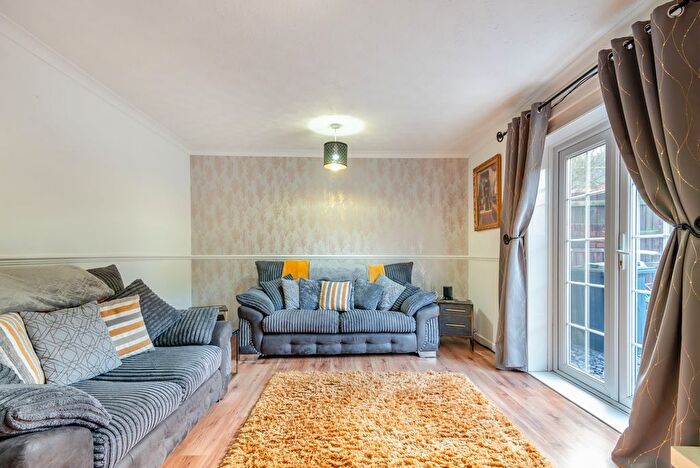 3 Bedroom End Of Terrace House For Sale In Carbonne Close, Monmouth, Monmouthsire, NP25