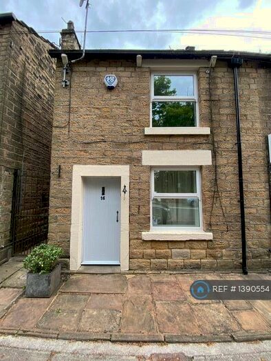 2 Bedroom End Of Terrace House To Rent In Millbrook Cottage, Hollingworth, SK14
