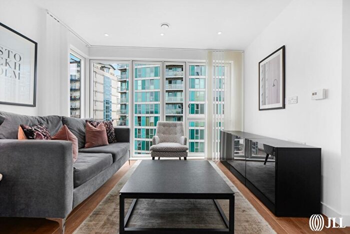 1 Bedroom Apartment To Rent In Southmere House, Stratford, E15