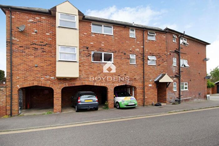 Apartment To Rent In Inglis Road, Colchester, Essex, CO3