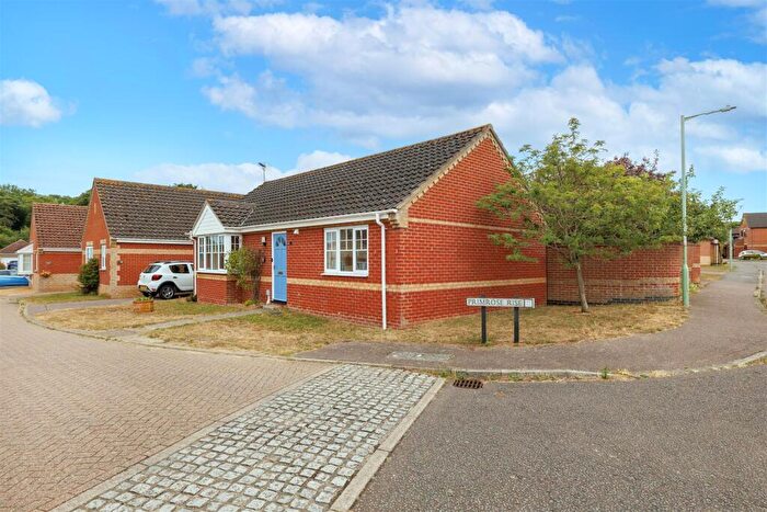 2 Bedroom Detached Bungalow For Sale In Primrose Rise, Worlingham, Beccles, NR34