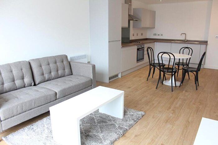 1 Bedroom Apartment To Rent In North Central, Dyche St, Manchester, M4