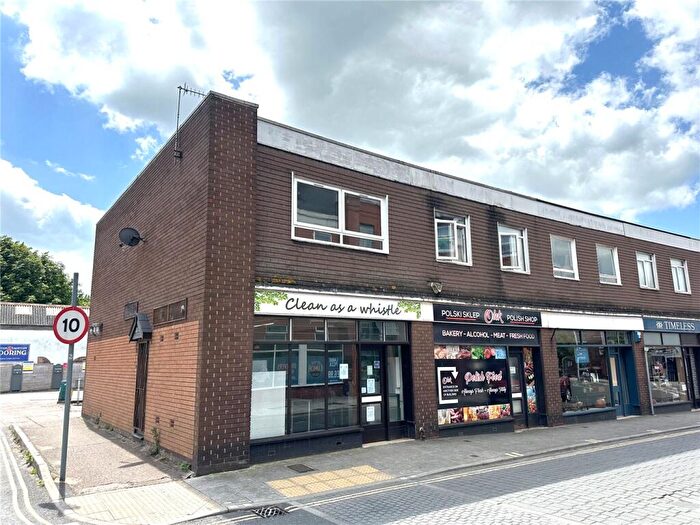 1 Bedroom Apartment To Rent In William Street, Tiverton, Devon, EX16