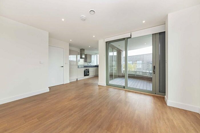 1 Bedroom Flat To Rent In Union Way, London, NW10